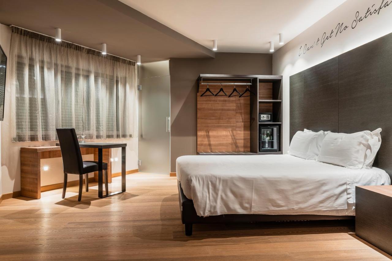 Suites Hotel Astor Belluno Buitenkant foto