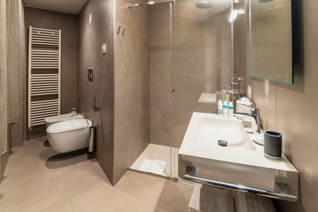 Suites Hotel Astor Belluno Buitenkant foto