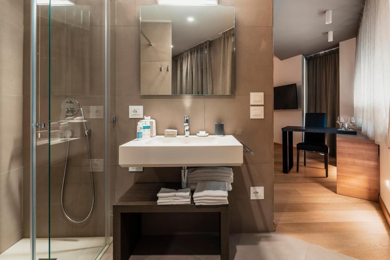 Suites Hotel Astor Belluno Buitenkant foto