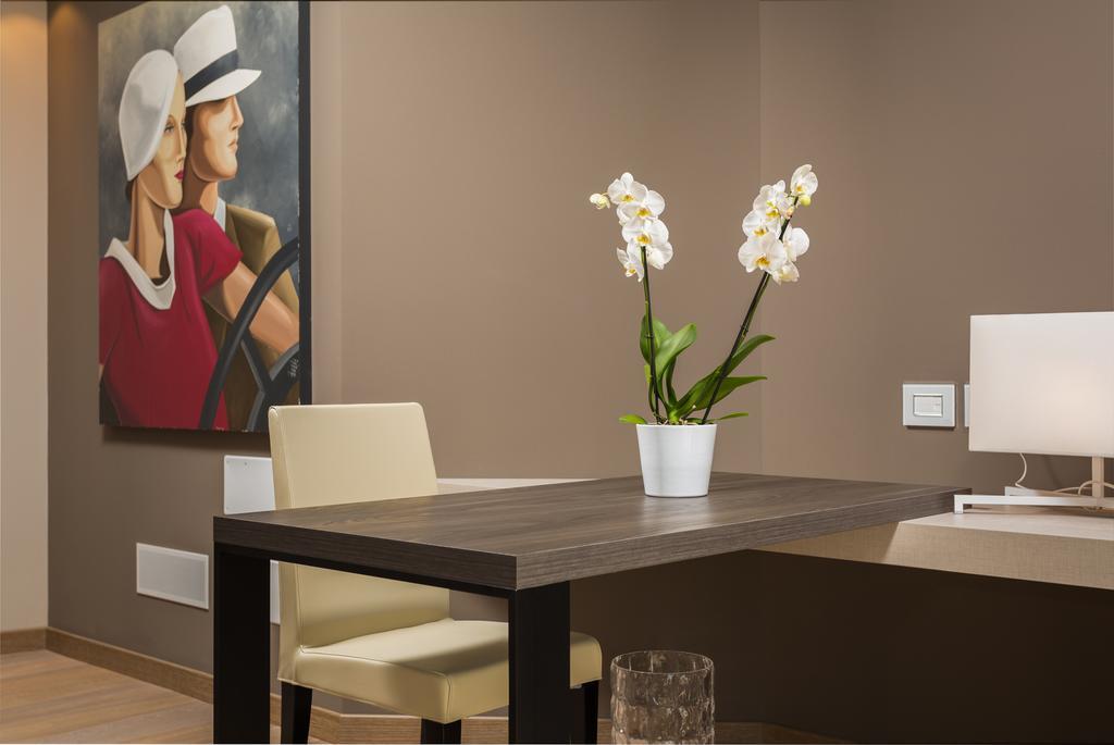 Suites Hotel Astor Belluno Kamer foto